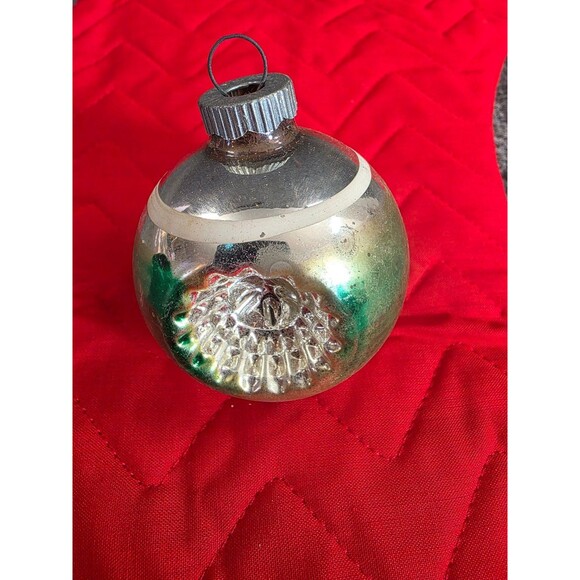 Vintage Mercury Glass Indented Ball Christmas Ornament 2.25in Shiny Brite - Picture 5 of 6